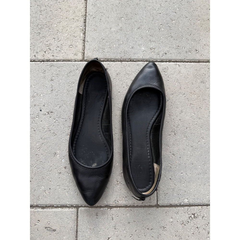 Frye Regina Leather Pointed Toe Ballet Flats Minimalist Slip On Shoes! Size 7.5M